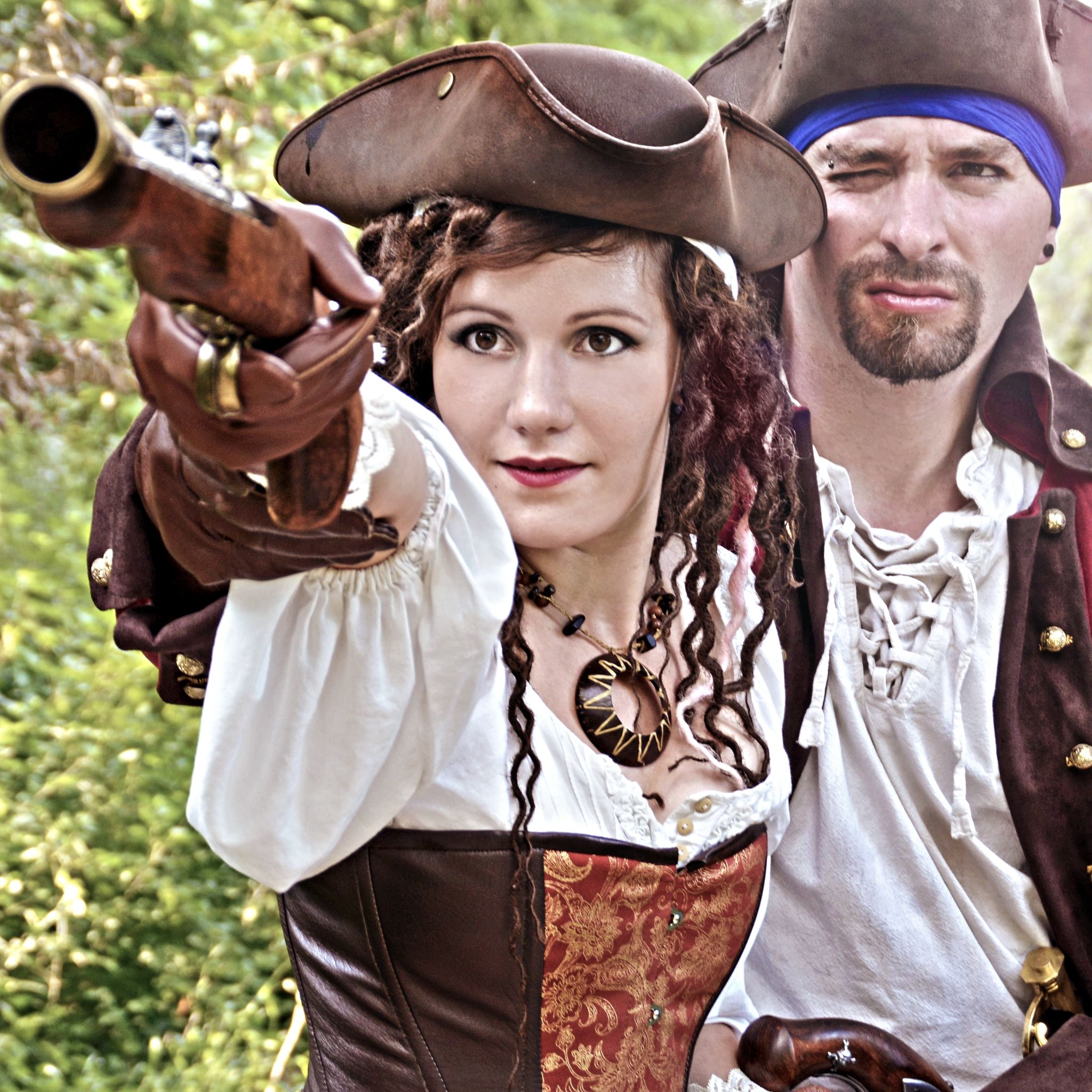 Couple Pirate